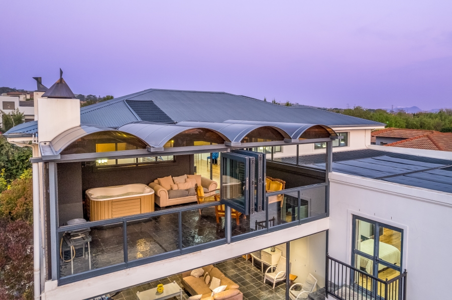 5 Bedroom Property for Sale in Deo Gracia Western Cape